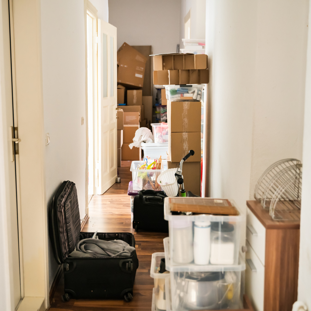 5 Easy Ways to Start Decluttering Your Home